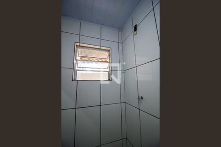Banheiro de casa para alugar com 1 quarto, 42m² em Jardim Califórnia, Sorocaba