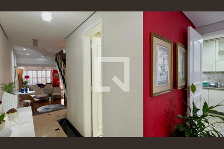 Hall de entrada de casa de condomínio à venda com 3 quartos, 450m² em Alto de Pinheiros, São Paulo