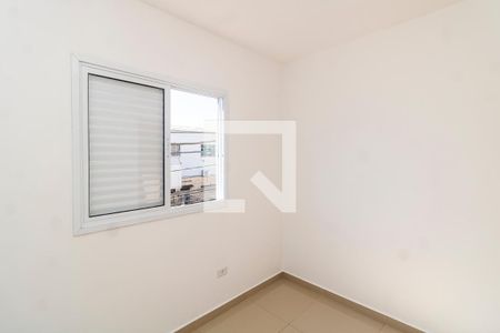 Quarto 1 de apartamento para alugar com 2 quartos, 45m² em Vila Mazzei, São Paulo