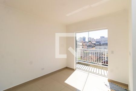 Sala/Cozinha de apartamento para alugar com 2 quartos, 45m² em Vila Mazzei, São Paulo