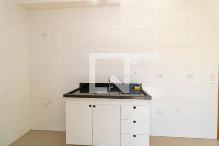 Sala/Cozinha de apartamento para alugar com 2 quartos, 45m² em Vila Mazzei, São Paulo