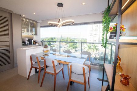 Sala de Jantar de apartamento à venda com 2 quartos, 77m² em Campo Belo, São Paulo