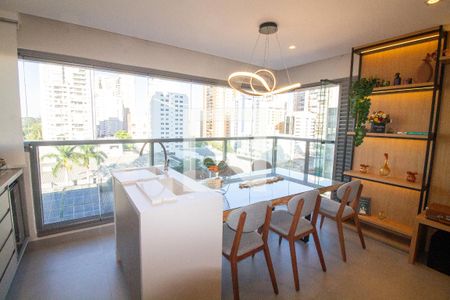 Sala de Jantar de apartamento à venda com 2 quartos, 77m² em Campo Belo, São Paulo