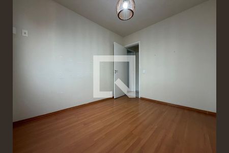 Quarto de apartamento para alugar com 3 quartos, 64m² em Vila Carrão, São Paulo