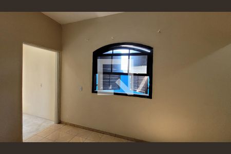 Casa para alugar com 2 quartos, 130m² em Vila Virginia, Itaquaquecetuba