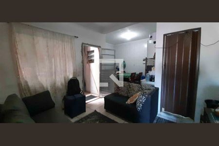 Casa à venda com 4 quartos, 60m² em Rochdale, Osasco