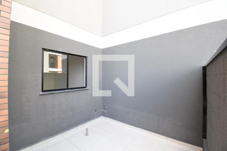Área externa de apartamento para alugar com 2 quartos, 81m² em Santa Cândida, Curitiba