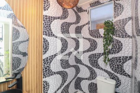 Lavabo de casa de condomínio à venda com 3 quartos, 500m² em Vila Irmaos Arnoni, São Paulo