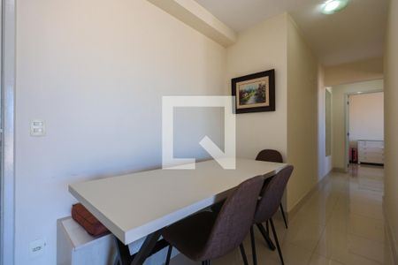 Sala de apartamento à venda com 2 quartos, 56m² em Jardim Henriqueta, Taboão da Serra