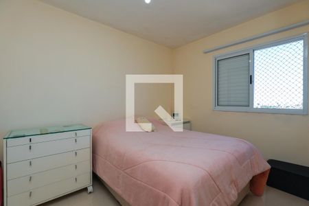 Quarto 1 de apartamento à venda com 2 quartos, 56m² em Jardim Henriqueta, Taboão da Serra