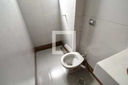 Banheiro de apartamento à venda com 1 quarto, 62m² em Vila Jequitibas, Campinas