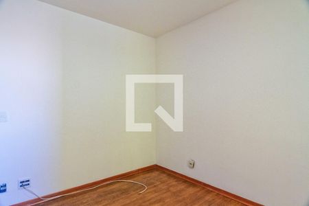 Suíte de apartamento para alugar com 3 quartos, 70m² em Vila Palmeiras, São Paulo