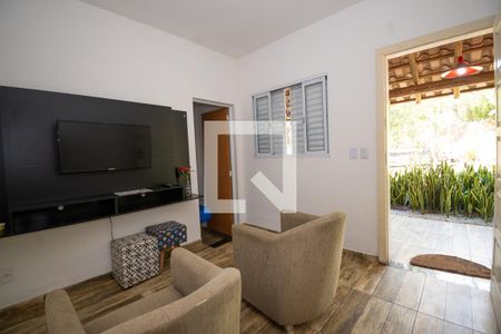 Casa à venda com 1 quarto, 85m² em Estâncias Imperiais, Contagem