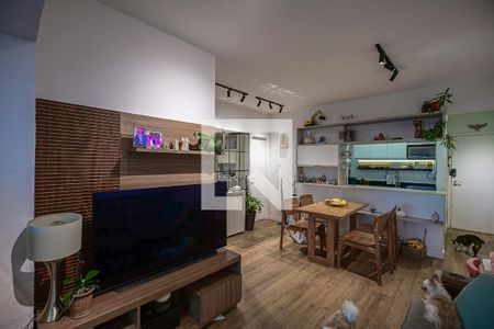 Sala de apartamento para alugar com 3 quartos, 91m² em Vila Suzana, São Paulo