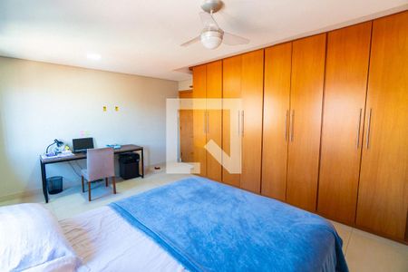 Quarto 1 de casa à venda com 2 quartos, 129m² em Vila Guarani (zona Sul), São Paulo
