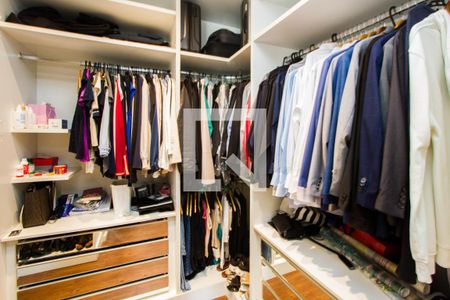 Apartamento para alugar com 4 quartos, 186m² em Santo Amaro, São Paulo