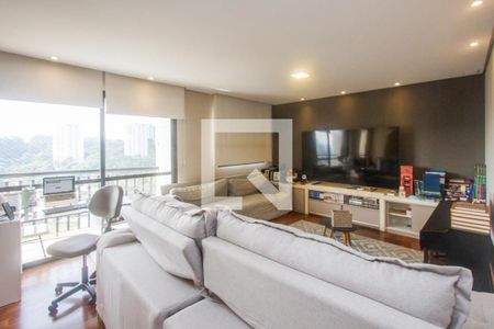 Apartamento para alugar com 4 quartos, 186m² em Santo Amaro, São Paulo
