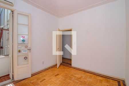 Quarto 1 de apartamento à venda com 2 quartos, 93m² em Farroupilha, Porto Alegre