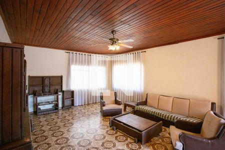 Sala de TV de casa à venda com 5 quartos, 660m² em Eldorado, Diadema