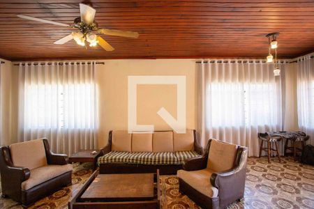 Sala de TV de casa à venda com 5 quartos, 660m² em Eldorado, Diadema