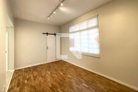 Sala de apartamento à venda com 3 quartos, 110m² em Sion, Belo Horizonte