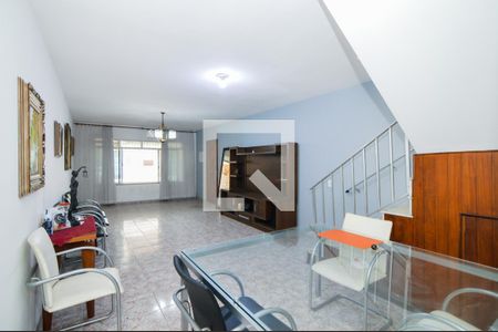 Sala de casa à venda com 3 quartos, 178m² em Jardim Vila Galvao, Guarulhos