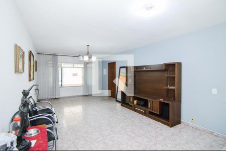 Sala de casa à venda com 3 quartos, 178m² em Jardim Vila Galvao, Guarulhos