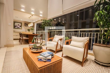 Varanda da Sala de apartamento à venda com 4 quartos, 248m² em Vila Suzana, São Paulo