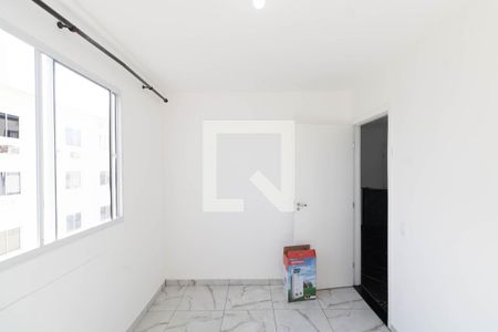 Quarto 1 de apartamento para alugar com 2 quartos, 60m² em Santa Cruz, Rio de Janeiro