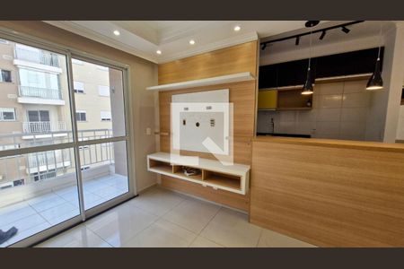 Sala/cozinha de apartamento para alugar com 2 quartos, 55m² em Interlagos, São Paulo