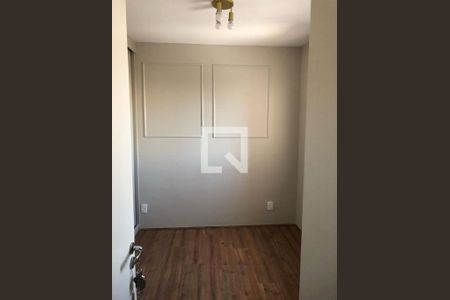 DORMITÓRIO de apartamento à venda com 2 quartos, 35m² em Jardim Celeste, São Paulo