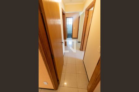 CORREDOR de apartamento à venda com 4 quartos, 130m² em Mansões Santo Antônio, Campinas