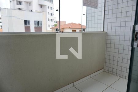 Apartamento à venda com 2 quartos, 68m² em Fernão Dias, Belo Horizonte