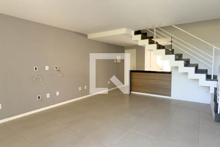 Sala de casa à venda com 2 quartos, 100m² em Engenho do Mato, Niterói