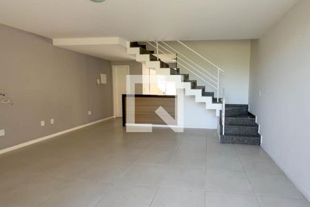 Sala de casa à venda com 2 quartos, 100m² em Engenho do Mato, Niterói