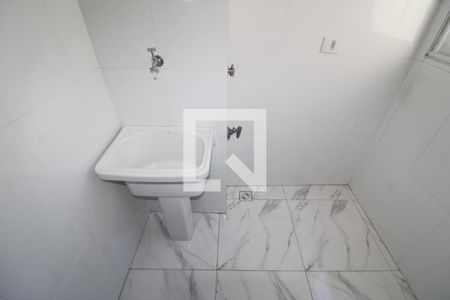 Sala / Cozinha de apartamento para alugar com 1 quarto, 32m² em Vila Amalia (zona Norte), São Paulo