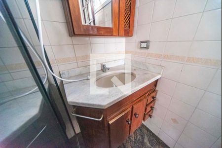 Banheiro  de apartamento à venda com 2 quartos, 64m² em Parque das Nações, Santo André