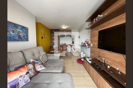 Sala de apartamento para alugar com 3 quartos, 77m² em Jardim Esmeralda, São Paulo