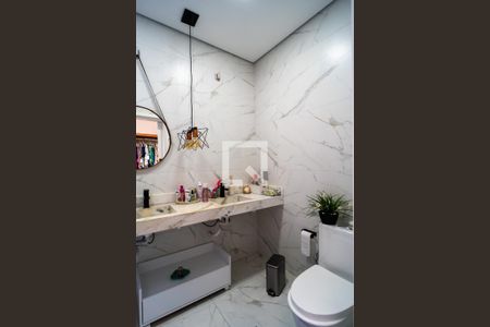 Banheiro da Suíte de casa para alugar com 3 quartos, 200m² em Jardim Astro, Sorocaba