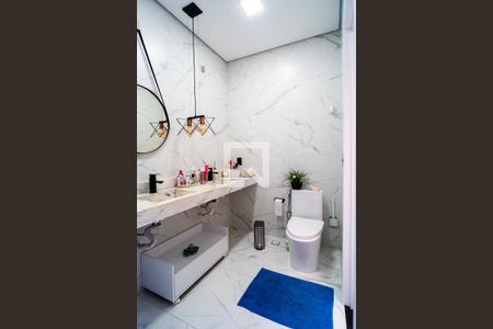 Banheiro da Suíte de casa para alugar com 3 quartos, 200m² em Jardim Astro, Sorocaba