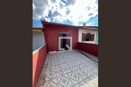 Foto 03 de casa à venda com 2 quartos, 125m² em Vila Harmonia, Guarulhos