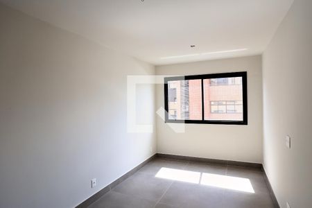 Sala de kitnet/studio à venda com 1 quarto, 40m² em Santa Efigênia, Belo Horizonte