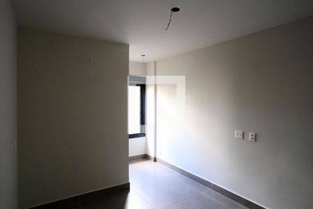 Suíte de kitnet/studio à venda com 1 quarto, 57m² em Santa Efigênia, Belo Horizonte