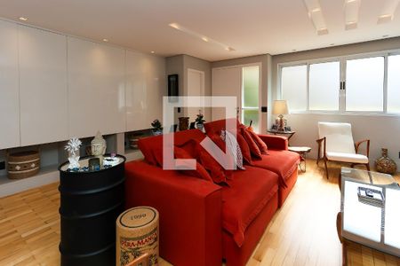 Sala  de casa de condomínio à venda com 4 quartos, 240m² em Vila Andrade, São Paulo