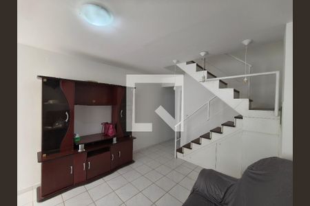 Casa para alugar com 2 quartos, 100m² em Curicica, Rio de Janeiro