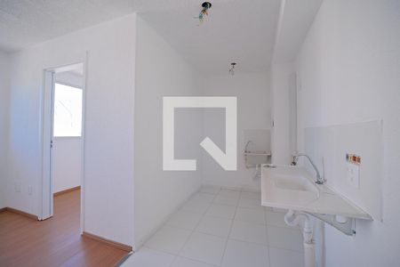 Cozinha e Área de Serviço de apartamento à venda com 2 quartos, 33m² em Vila Silvia, São Paulo