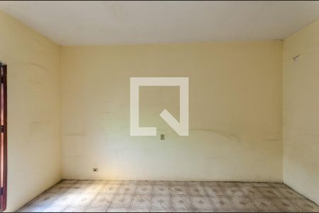 Quarto 2 de casa à venda com 3 quartos, 170m² em Vila Santista, São Paulo