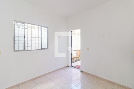 Casa para alugar com 1 quarto, 45m² em Vila Nova Curuca, São Paulo