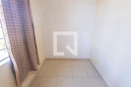 quarto 2 de casa para alugar com 3 quartos, 120m² em Glória, Belo Horizonte