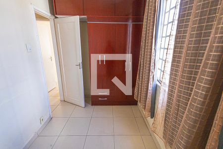 quarto 2 de casa para alugar com 3 quartos, 120m² em Glória, Belo Horizonte